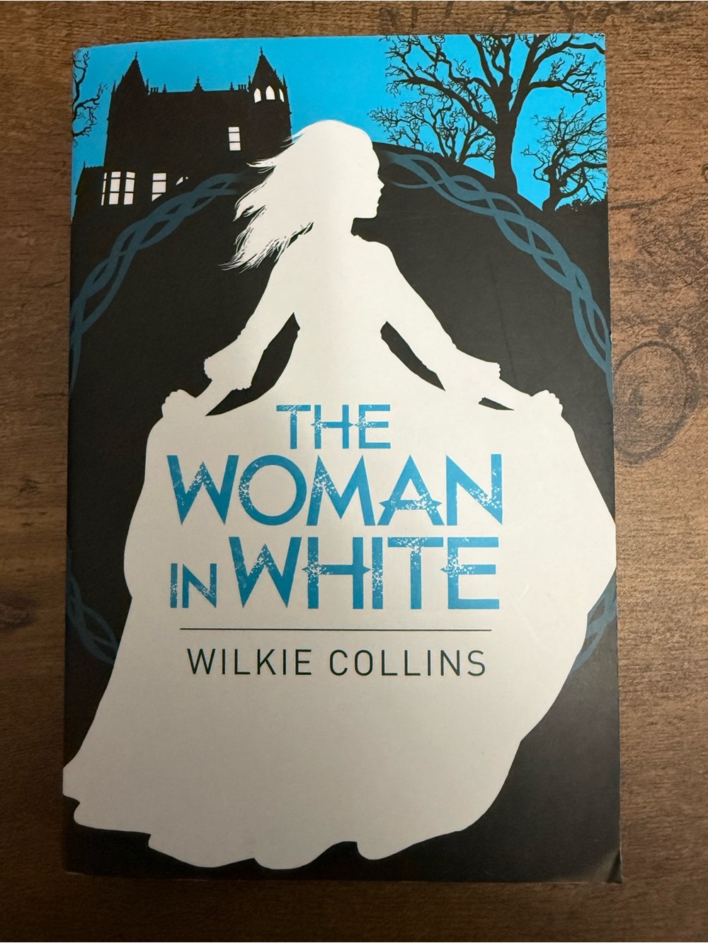 💚4/$20 The Woman in White by Wilkie Collins - Paperback Novel